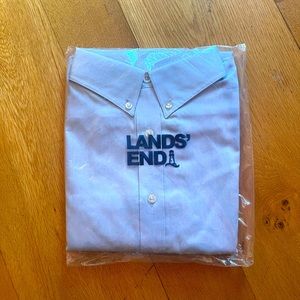 Boys Size 16 NWT Long Sleeve No Iron Pinpoint dress shirt by Lands End.